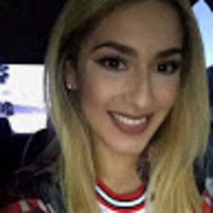 Meet your Posher, Claudia